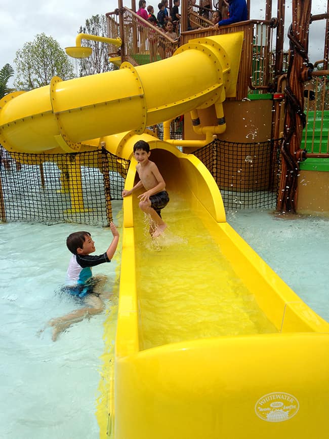 legends-of-chima-waterslide-legoland