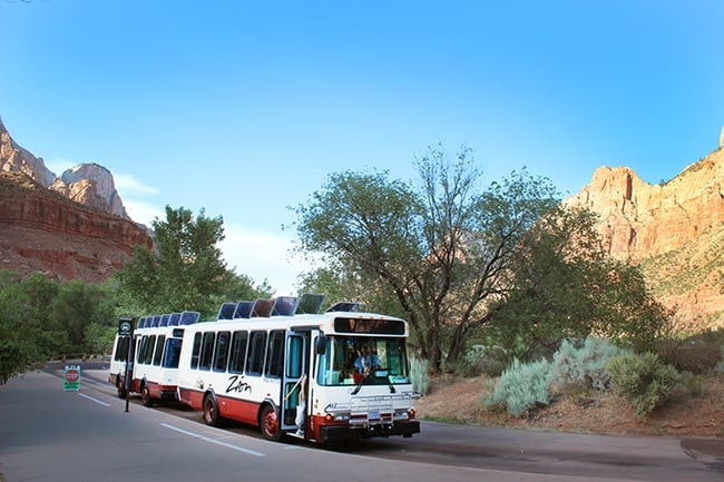 utah-zion-national-park-tram