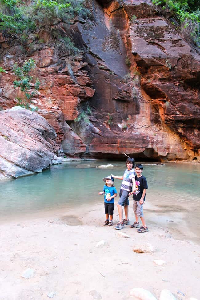 zion-national-park-river-walk-trail