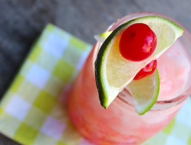 how-to-make-cherry-limeade-ganish