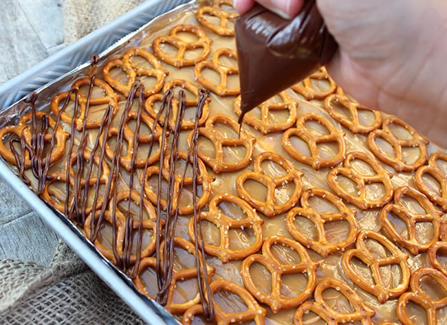 pretzel-ice-cream-bars