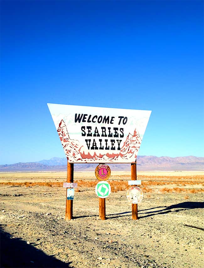 trona-california-searles-valley-lake