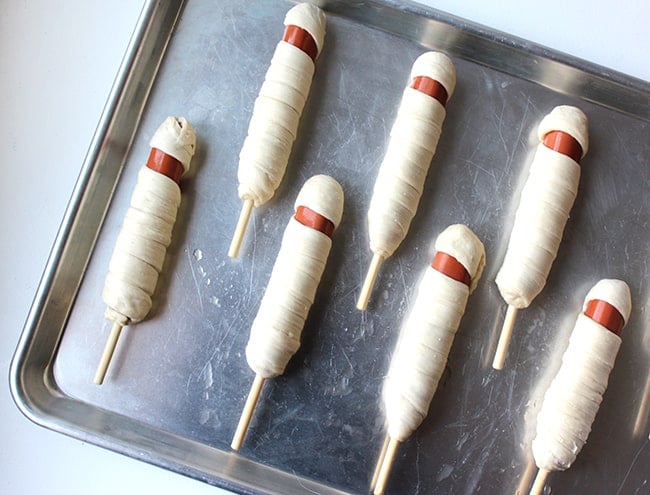 Mummy Hotdogs for Halloween Dinner