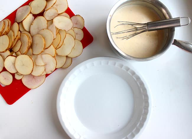 cheesy-scalloped-potatoes-recipe