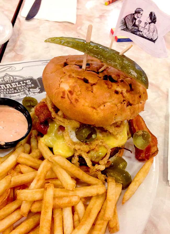 farrells-halloween-burger