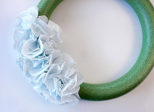 paper towel wreath instructions