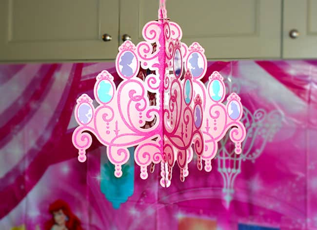 princess-chandelier-birthday-party-idea