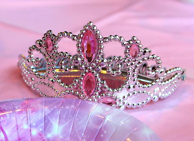 princess-crown-birthday-party-idea