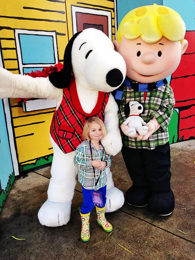 Visit Santa Snoopy at Knott's Merry Farm