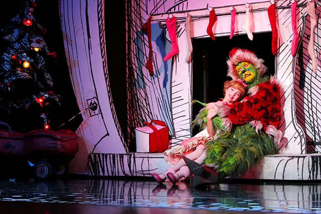 Segerstrom Center - Grinch - Brooke Lynn Boyd and Stefan Karl. Photo by PaparazziByAppointment.com_1