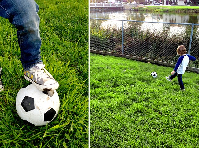 school-specialty-soccer-ball-kit