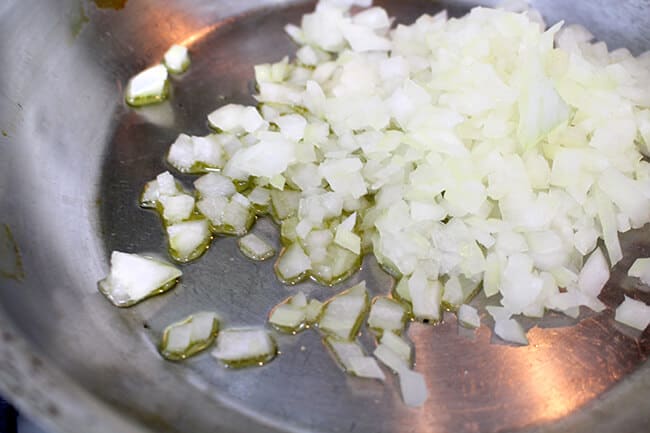 how-to-make-enchiladas-onions