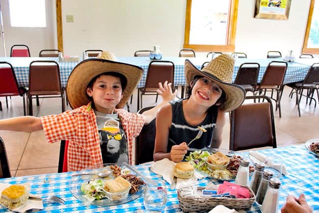 Little Hollywood Wagon Dinner