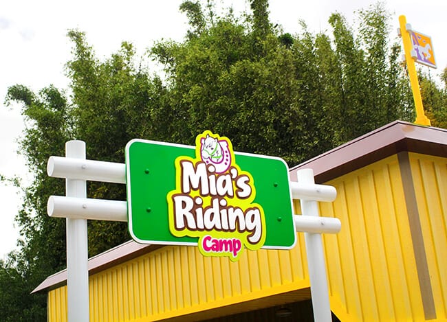 Heartlake City Mia's Riding Camp
