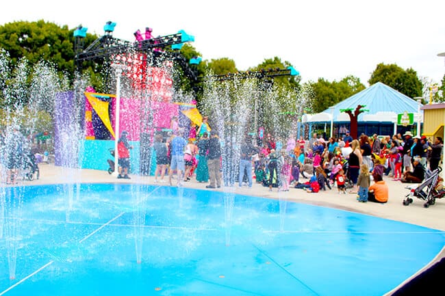 Lego Friends Heartlake City Splash Pad