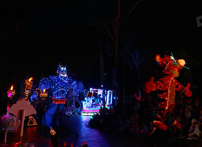 Disney Paint the Night Electric Parade