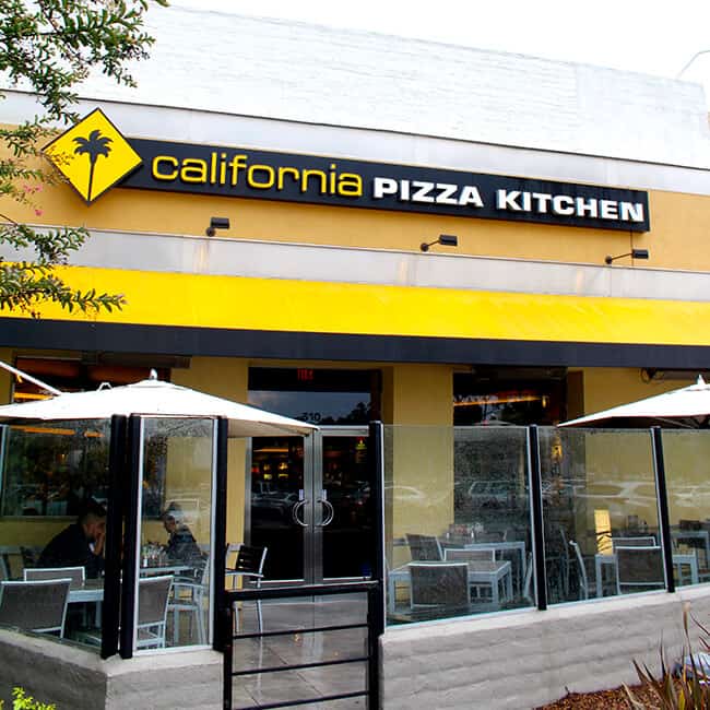 California Pizza Kitchen Los Cerritos Restaurant