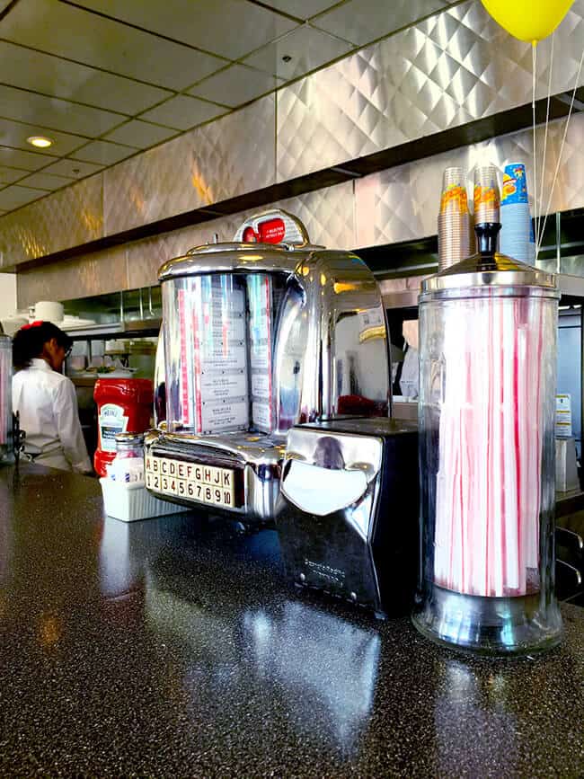 Johnny Rockets Jute Box