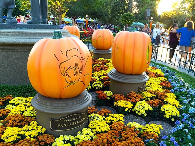 Disneyland Halloween Time Decorations