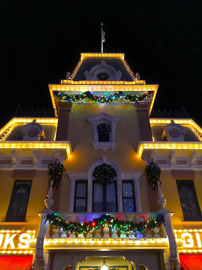 Disneyland Christmas Town Hall