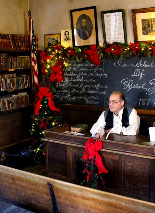 Knott's School House at Christmas