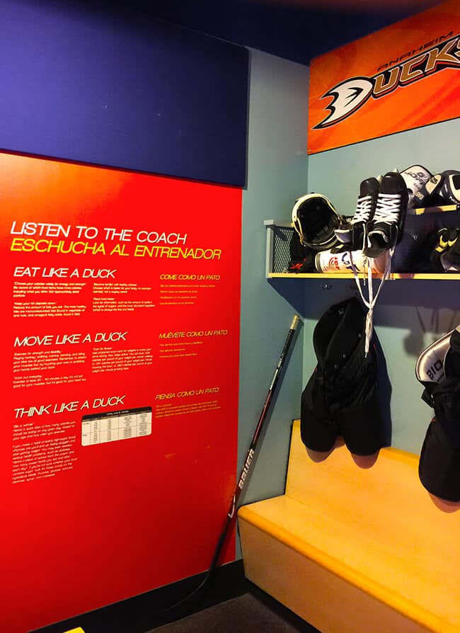 Science of Hockey at Discovery Cube Locker Room Exhibit