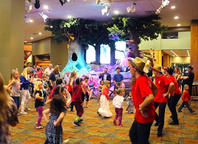 Great Wolf Lodge Dance Party
