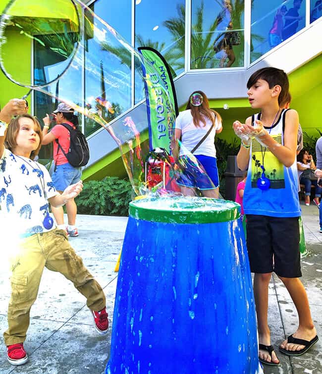 Making Bubbles at Bubblefest