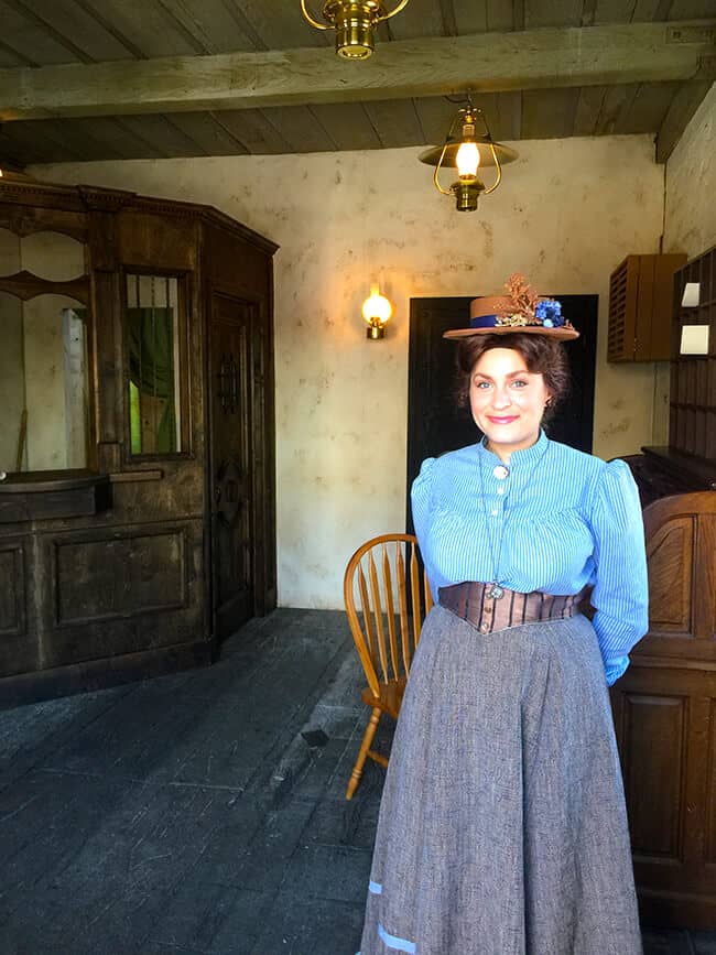 Knott's Berry Farm Town Citizen