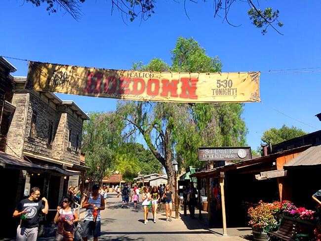 Knott's Hoedown