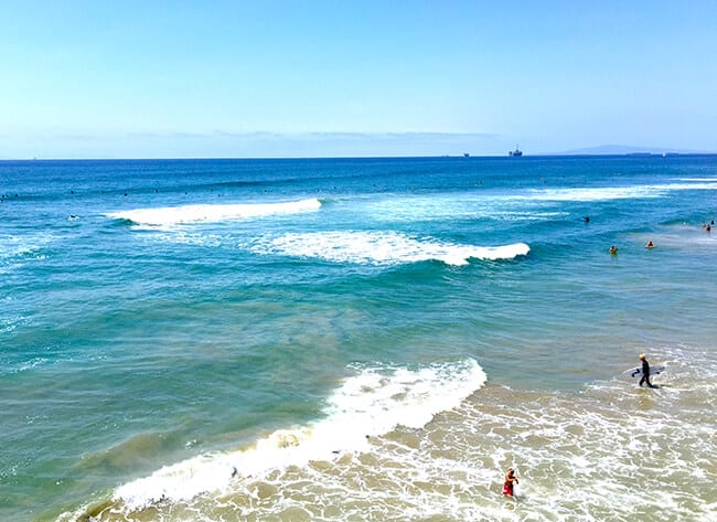 waves_at_huntington_beach