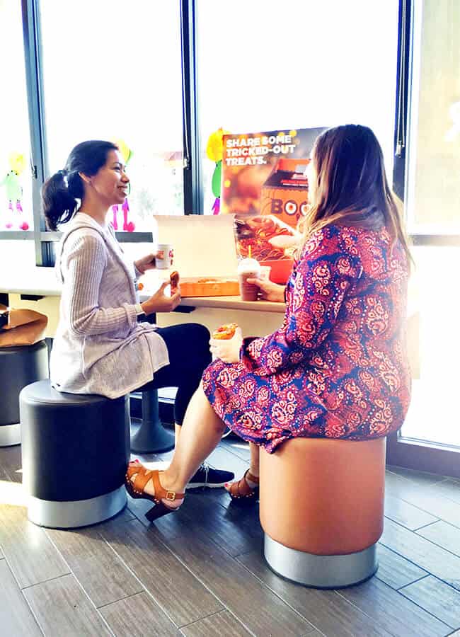 dunkin-donuts-with-girlfriends