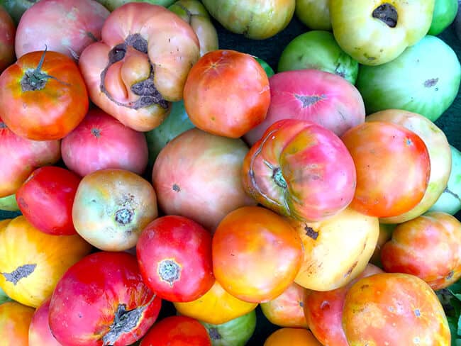 orange-county-farmers-market-heirloom-tomatoes