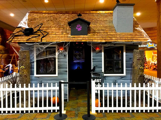 great_wolf_lodge_garden_grove_haunted_house