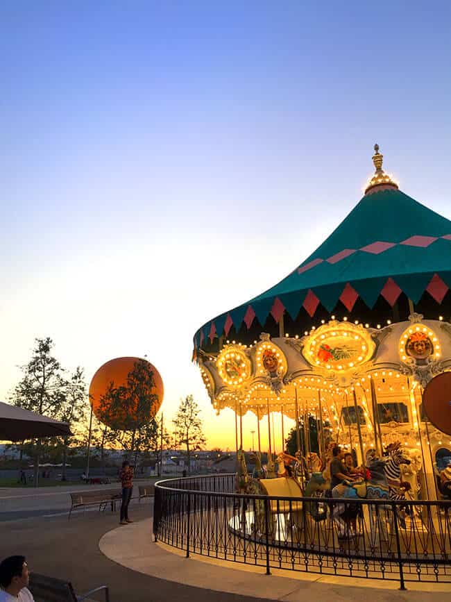 the-orange-county-great-park-at-night