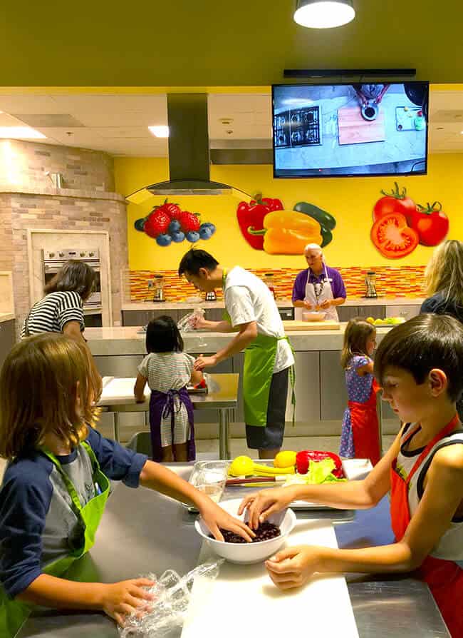 Healthy Kitchen Kids Cooking Classes at Discovery Cube