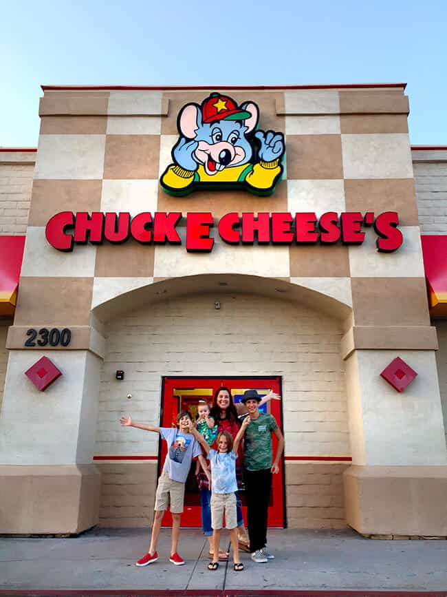 Parents Can Love Chuck E Cheeses As Much As Kids Do