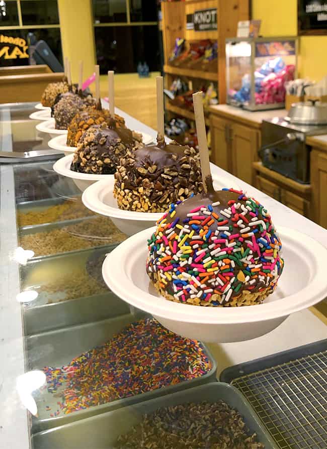 Hand-Dipped-Fudge-Apples-at-Knotts.jpg