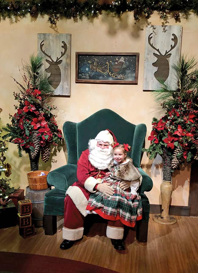 Visit Santa at Knott's Merry Farm