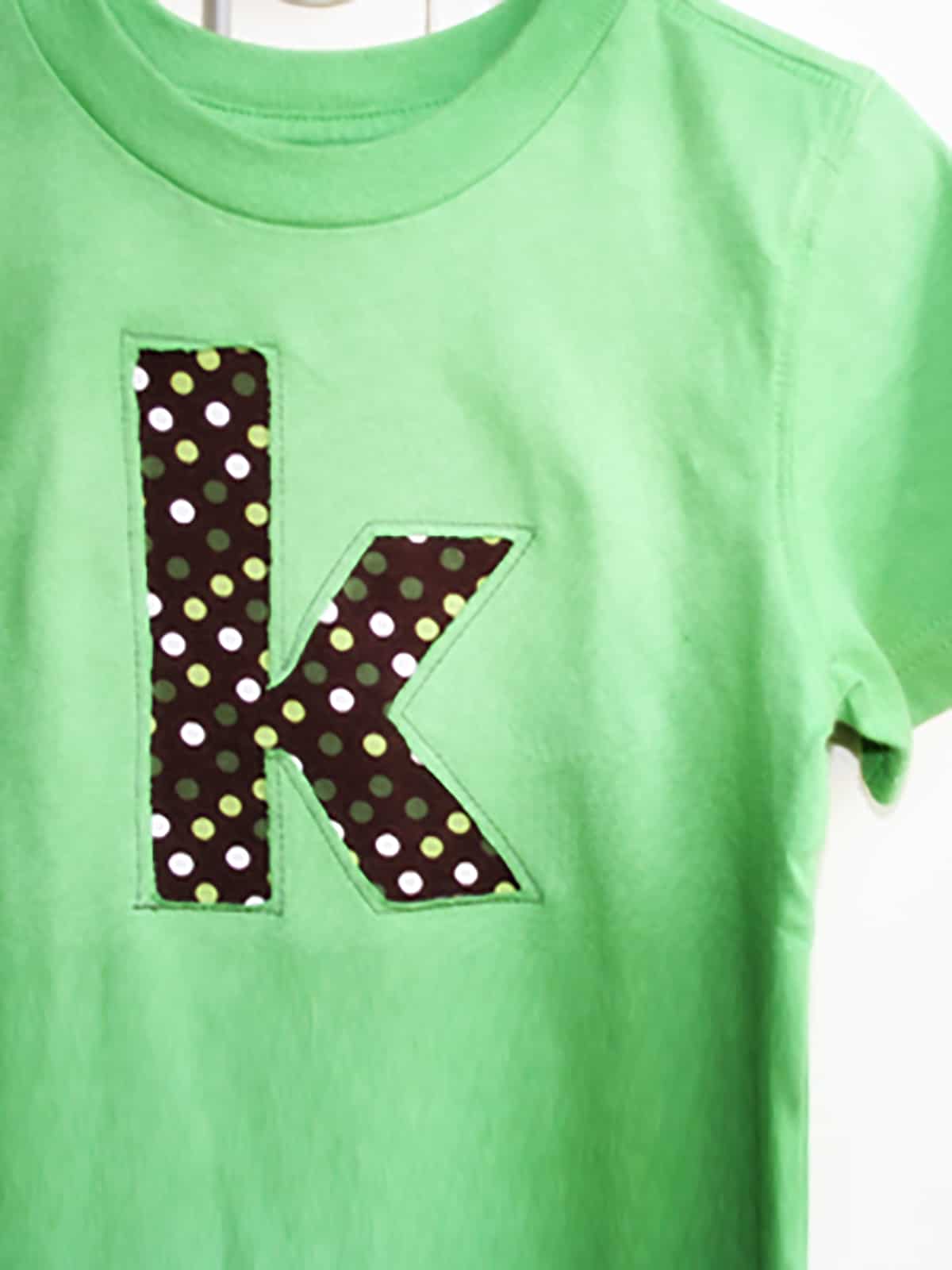 tutorial: letter applique shirt. - Popsicle Blog