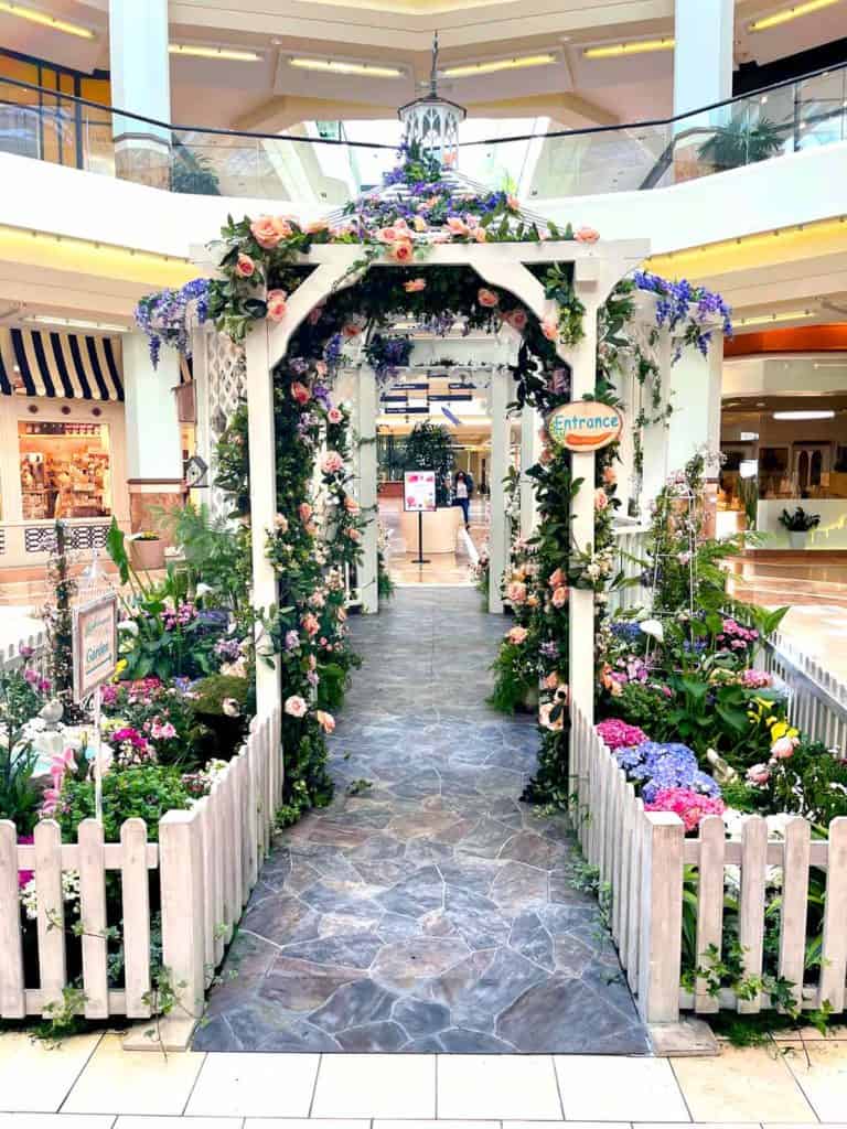 Springtime at South Coast Plaza - Popsicle Blog