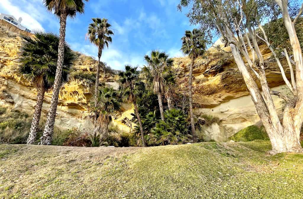 Where to find the Dana Point Waterfall