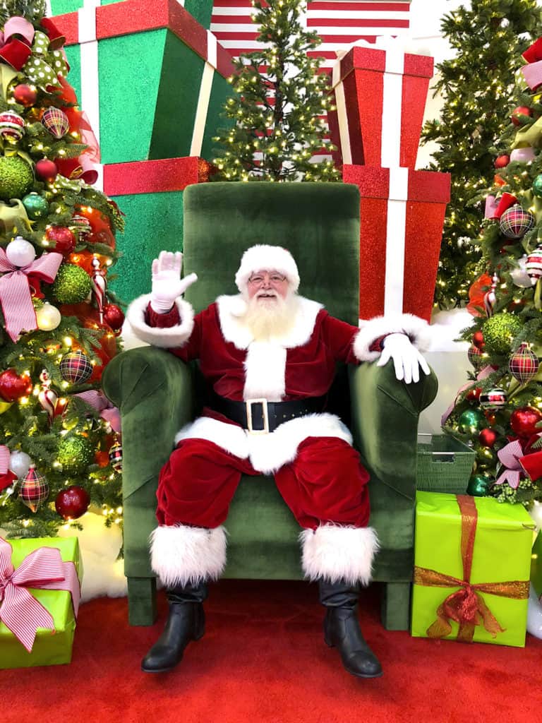 Orange County Santa Photos with Reservations

