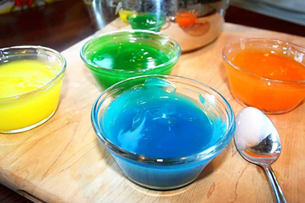 How to Make Cornstarch Finger Paint for Cheap Kitchen Fun Part 3